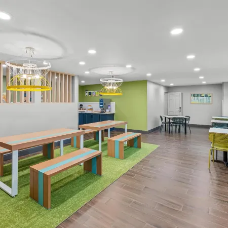 Spark by Hilton Brunswick