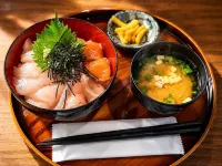 Business Hotel Kawakami Kumano - Bãi đậu xe