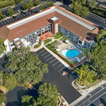 La Quinta Inn & Suites by Wyndham Thousand Oaks-Newbury Park