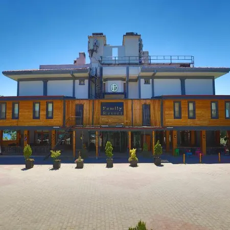 Family Resort Hotel