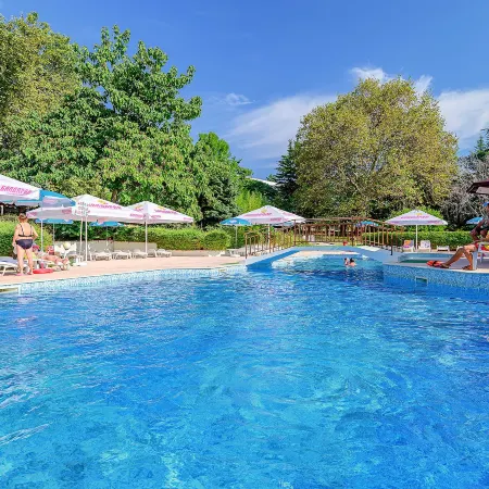 International House of Journalists Resort