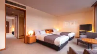 Chigusa Hotel - parking