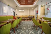 Wormwood Synergy La Bella - Pet friendly