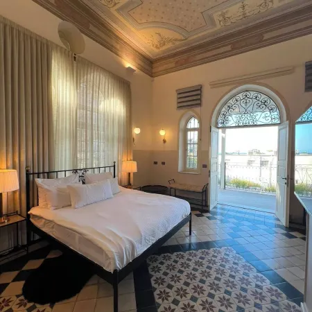 Cohen's Boutique Hotel