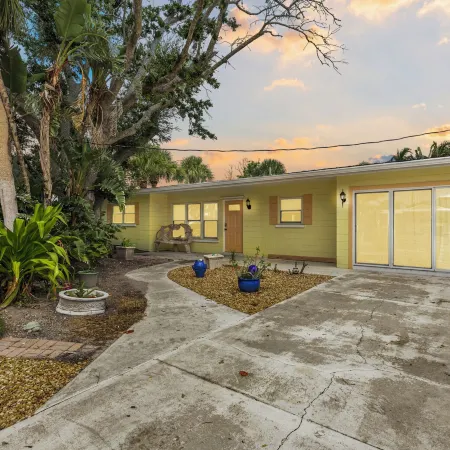 4BR Spacious Paradise