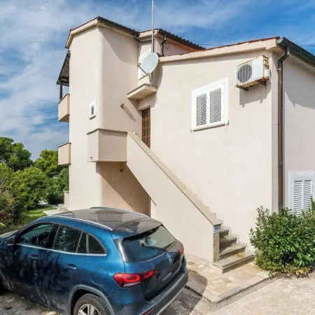 Apartments Molly Hotels in Punat