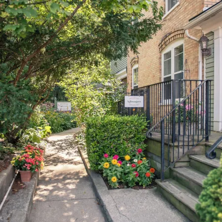 Hidden Garden Cottages & Suites