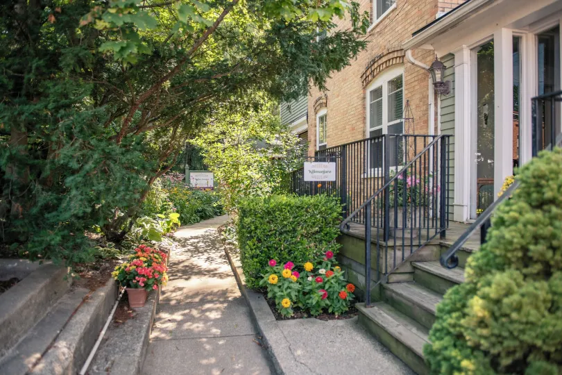 Hidden Garden Cottages & Suites