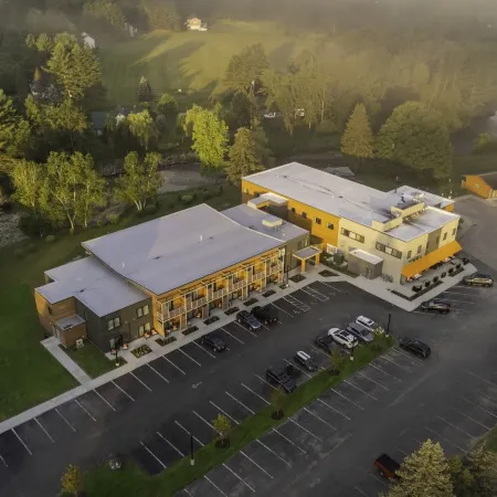 Sun & Ski Inn and Suites