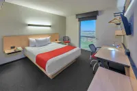 City Express by Marriott Tijuana Insurgentes - 3-Star