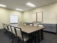 Homewood Suites by Hilton Newark-Fremont - Pet friendly