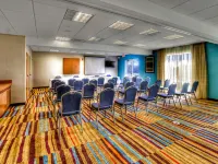 Fairfield by Marriott Inn & Suites Edmond Hotels near Frontier City