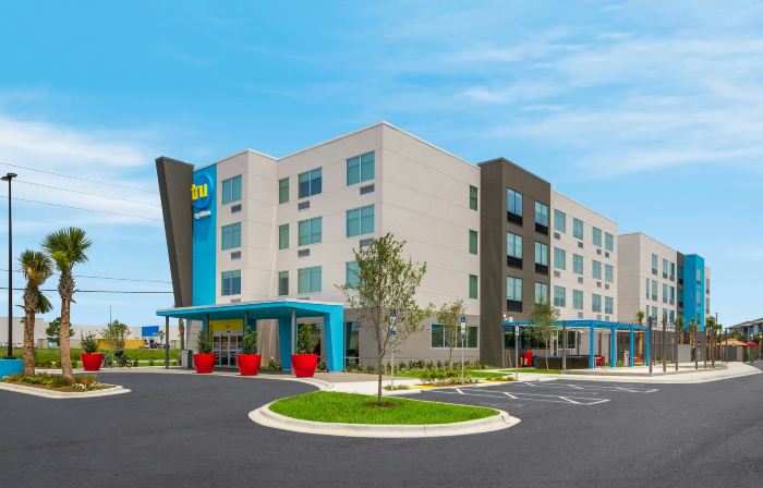 Tru by Hilton Destin