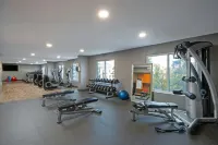 哥倫布喜來登套房飯店 - 健身房