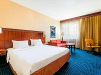Courtyard Prague City Hotels near Vila Flora