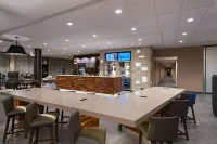 Courtyard Dallas Grand Prairie - bar