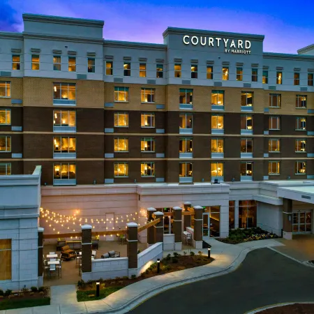 Courtyard Raleigh Cary/Parkside Town Commons
