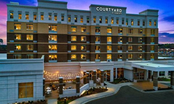 Courtyard Raleigh Cary/Parkside Town Commons