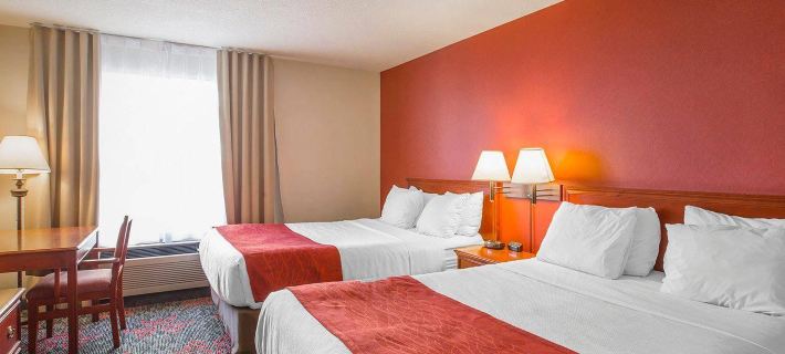 Comfort Inn & Suites University Hotels in Calgary