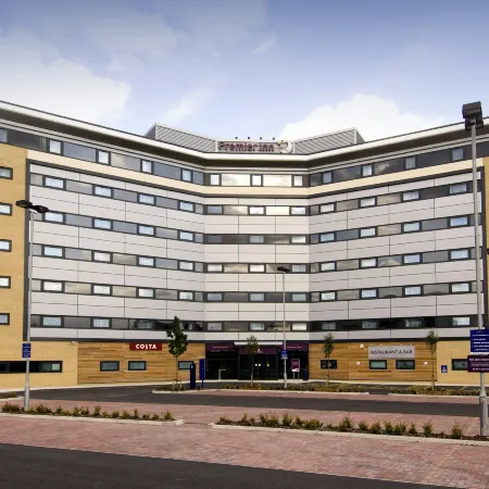 Premier Inn Manchester Airport (M56/J6) Runger Lane North