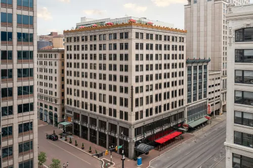 InterContinental Hotels INDIANAPOLIS by IHG - بوتيك