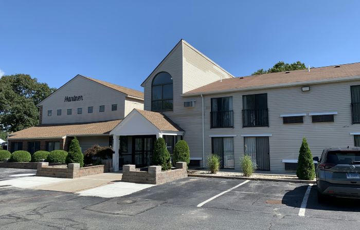 The Mariner Resort Cape Cod by the Red Collection