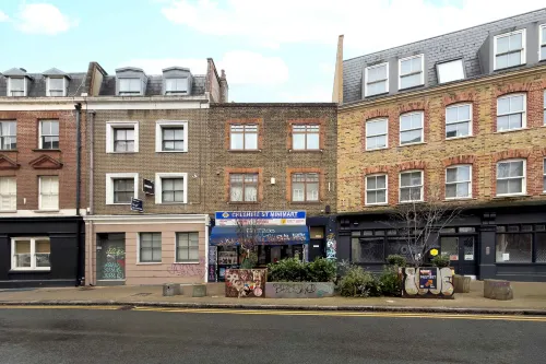 Charming 1-BR Apartment near Brick Lane Sleeps 3 - 4-Star