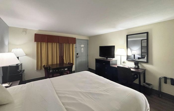 Super 8 by Wyndham Old Saybrook