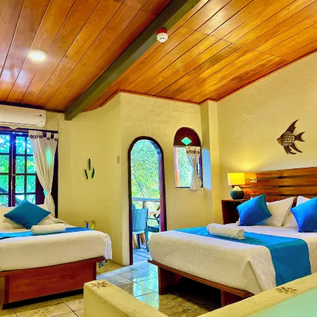 Casa del Lago Lodging House