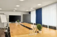 Riverside Hotel Merian - 4-Star
