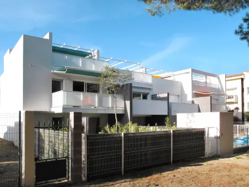 Les Pins Parasols - Homestays