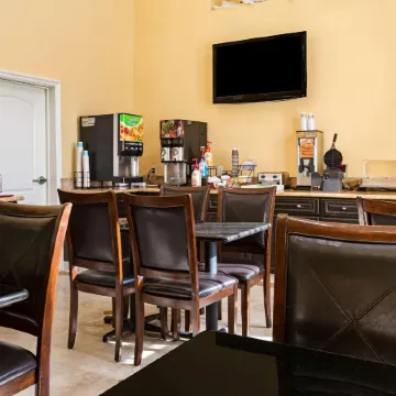 La Quinta Inn & Suites by Wyndham Moreno Valley