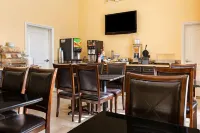 La Quinta Inn & Suites by Wyndham Moreno Valley Hôtels à : March Air Reserve Base