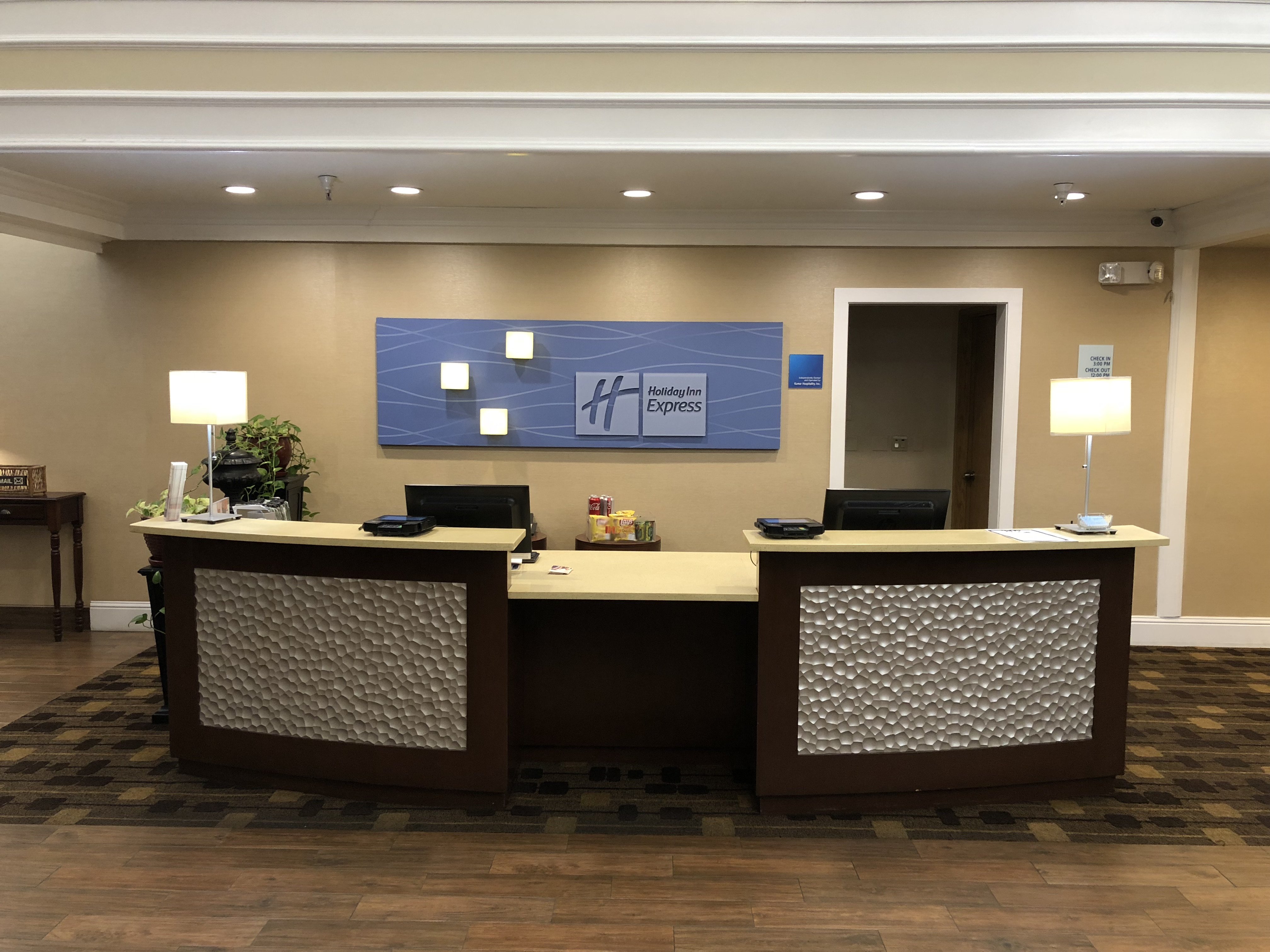 Holiday Inn Express Corning, an Ihg Hotel