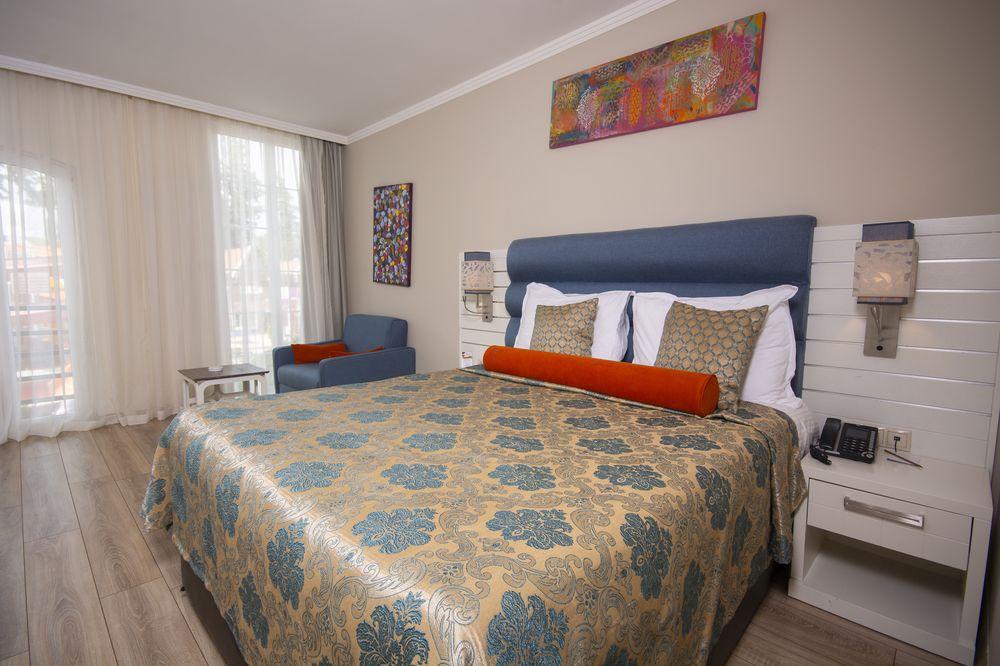 Orange County Kemer - Adult Only