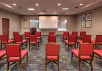 Holiday Inn Express & Suites Minden Hotels in Genoa