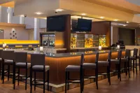 DoubleTree by Hilton Pittsburgh - Cranberry - Quầy bar