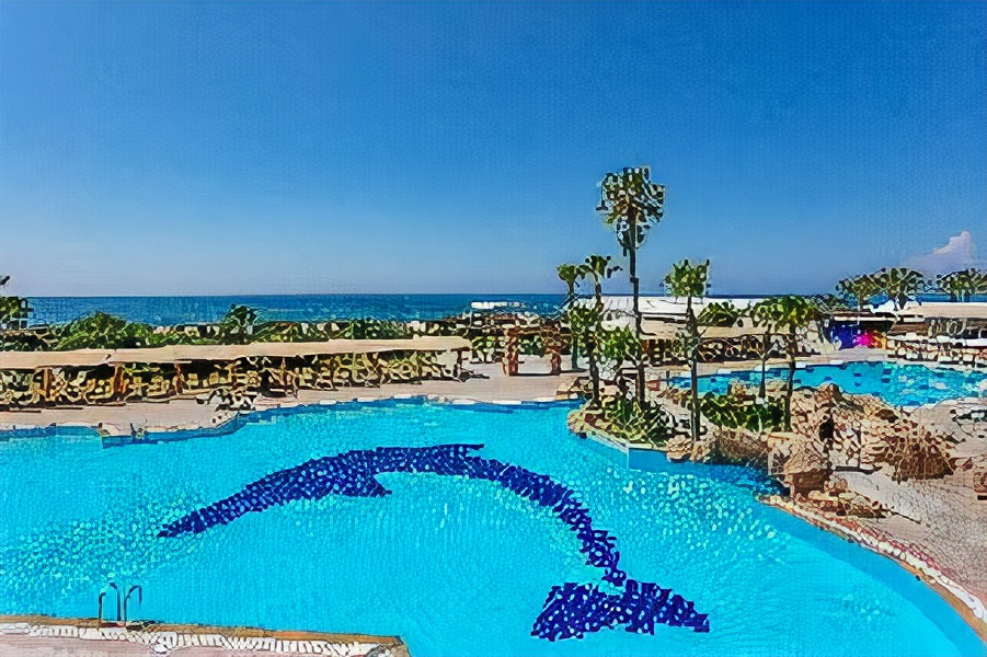 Maritim Pine Beach Resort Belek