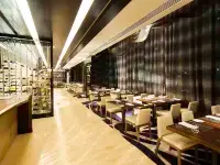 Hilton Mexico City Santa Fe Hotels near Park Plaza