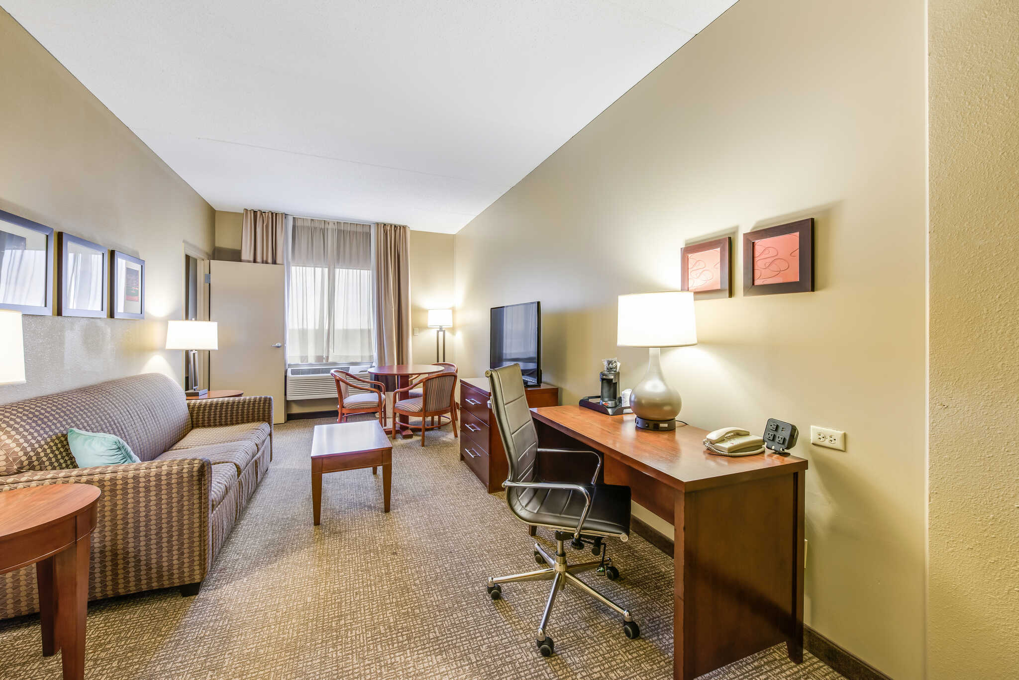 Comfort Suites Chicago O'Hare Airport