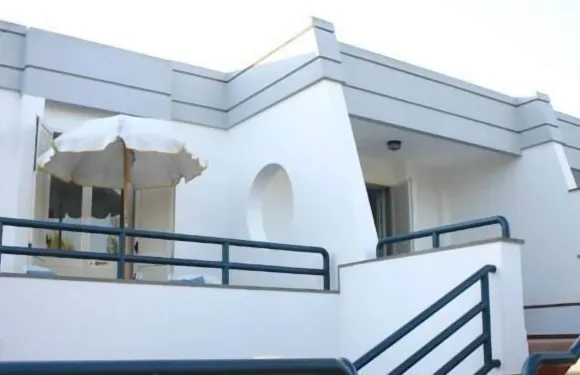 席雷納薩倫蒂那酒店