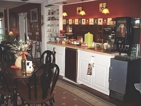 Brookside Inn at Laurens