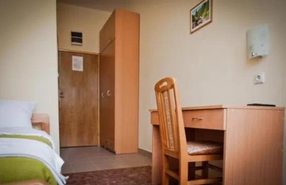 阿爾瑪加尼酒店