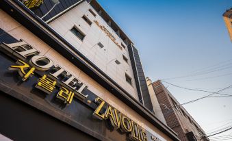 Zavolle Hotel
