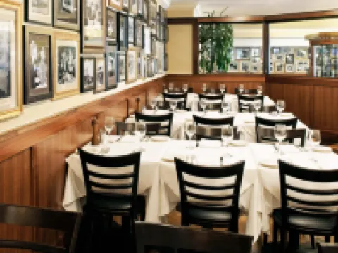 Los Angeles Marriott Burbank Airport Hotels in Burbank