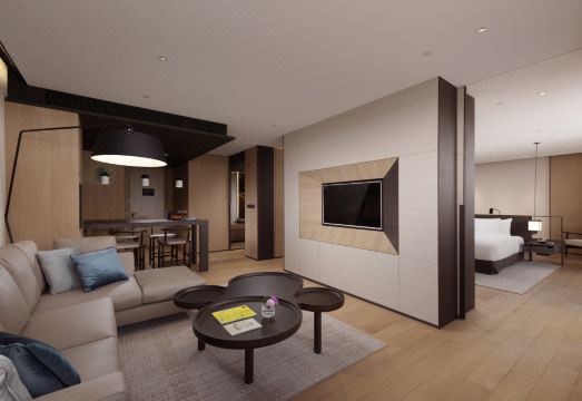 크라운 플라자 타이난