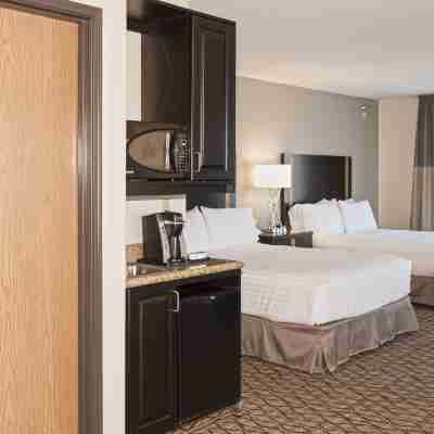 Holiday Inn Express & Suites Chanhassen Rooms