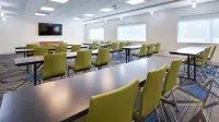 Holiday Inn Express & Suites Latta