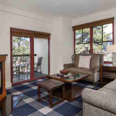 太浩湖萬豪華麗度假酒店 - 1 至 3 居及閣樓 Rooms