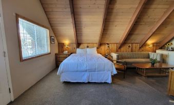 Cinnamon Bear Inn